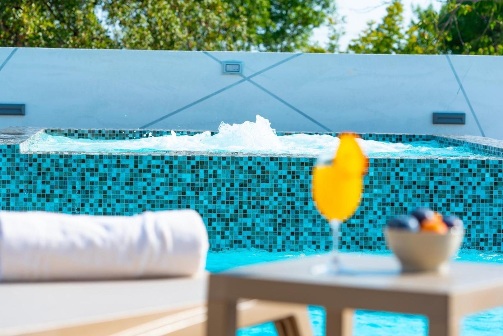 New! Luxury Villa Meden Dol With Heated Pool, Hot-Tub, 2 Saunas Skradin Exterior photo