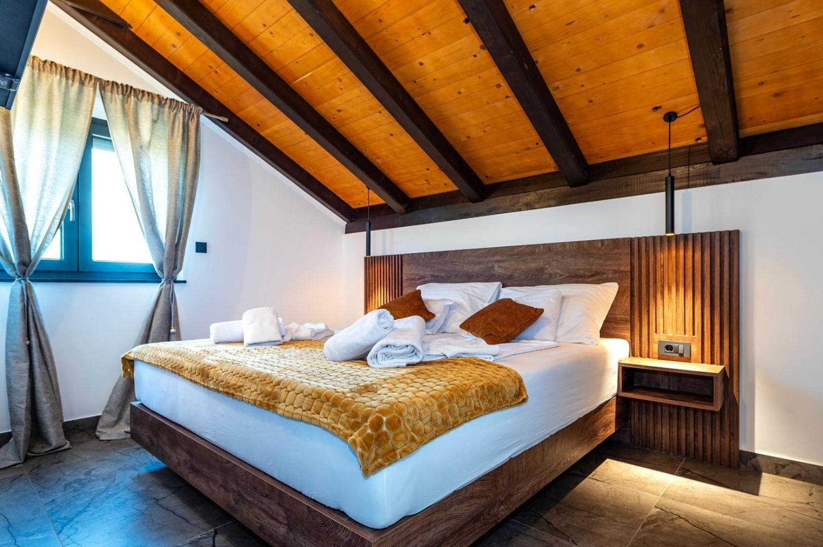 New! Luxury Villa Meden Dol With Heated Pool, Hot-Tub, 2 Saunas Skradin Exterior photo