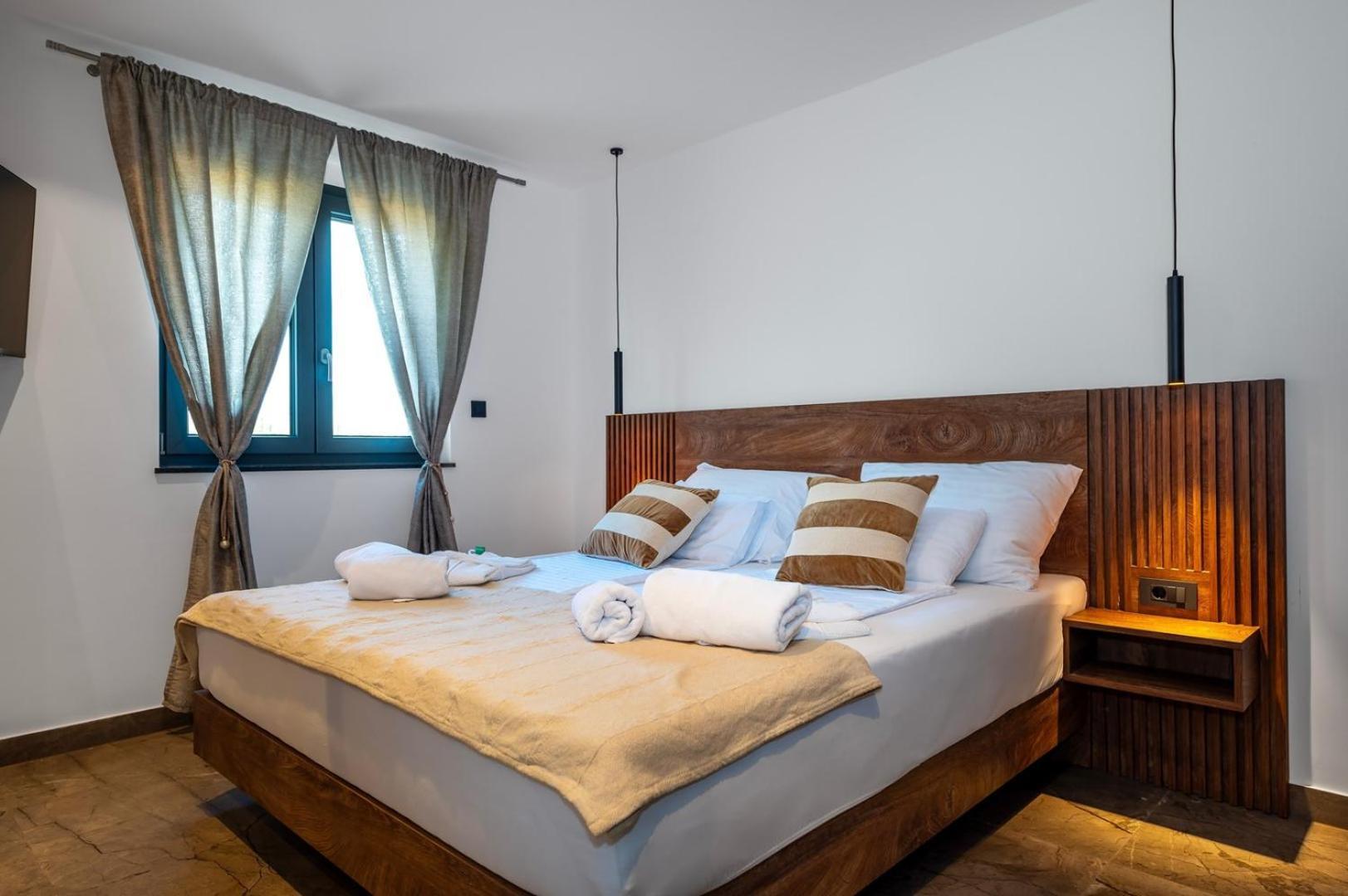 New! Luxury Villa Meden Dol With Heated Pool, Hot-Tub, 2 Saunas Skradin Exterior photo